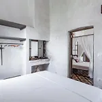 Corte 14.15 - With Terrace And Pool Apartment Matino